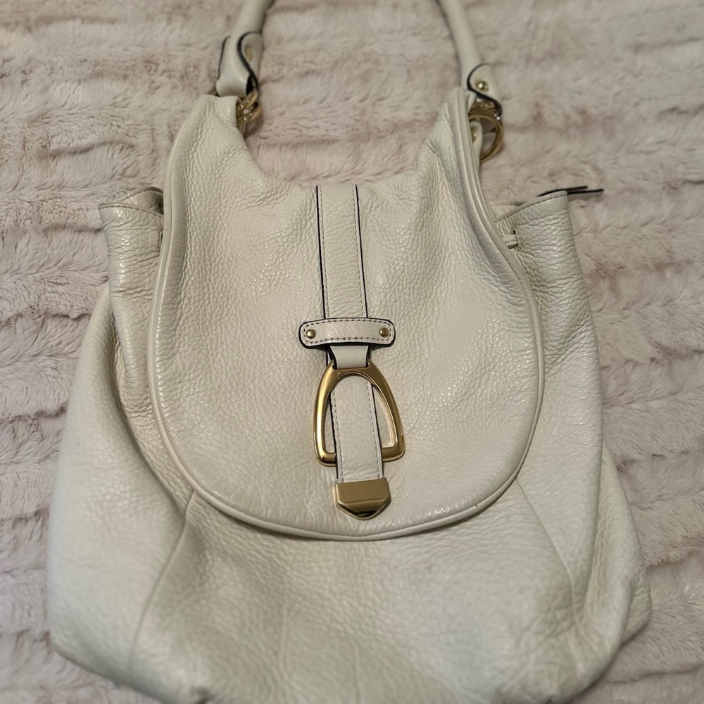 G.I.L.I. Cream Leather Shoulder Bag with Gold Hardware